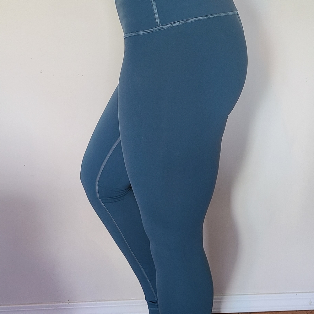 Lululemon Wunder Under Leggings